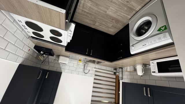 Kitchen (3)