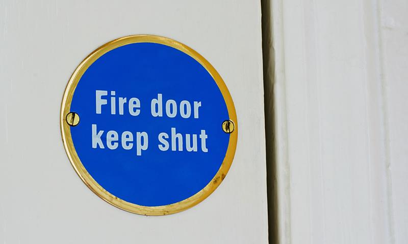 Fire Door Keep Shut (1)