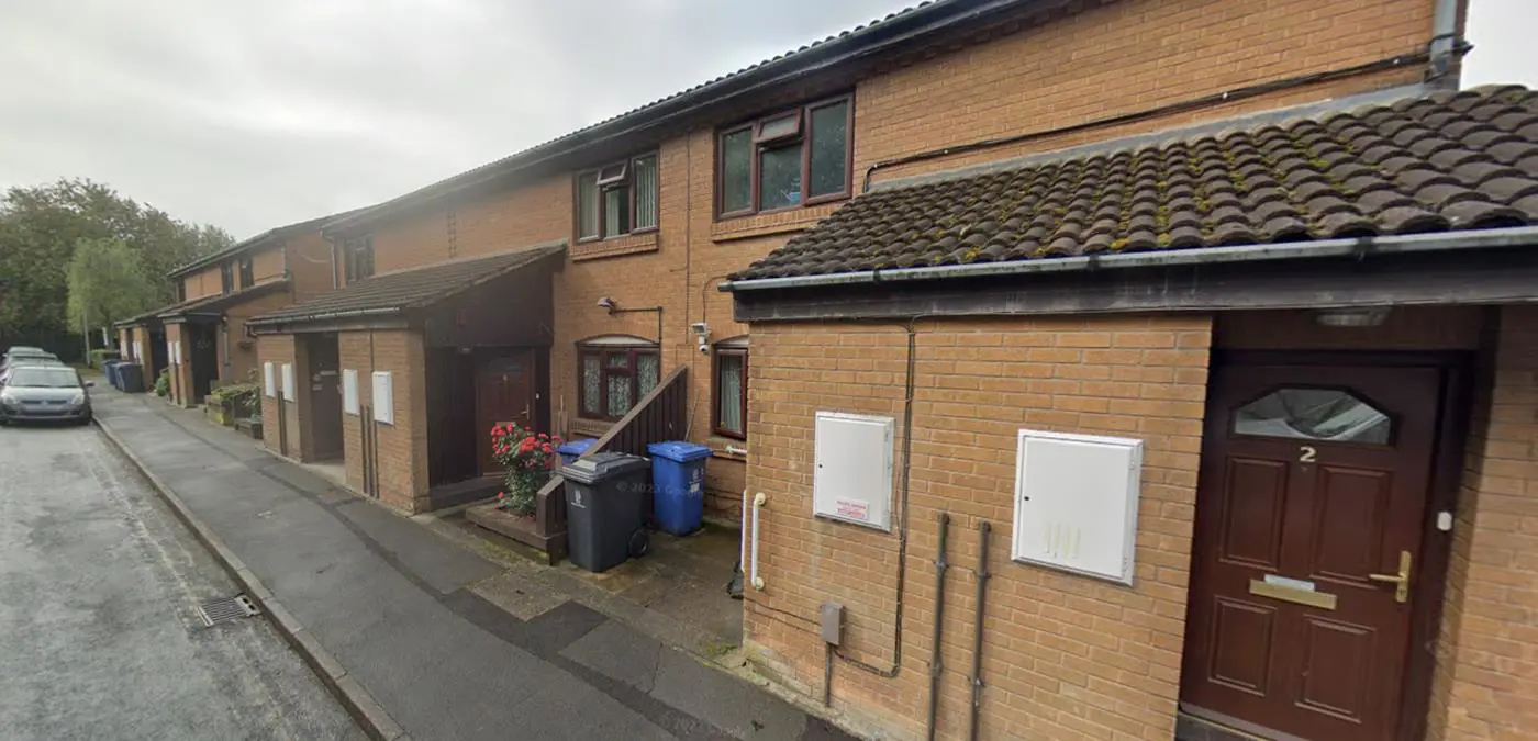 Spens Hall Court