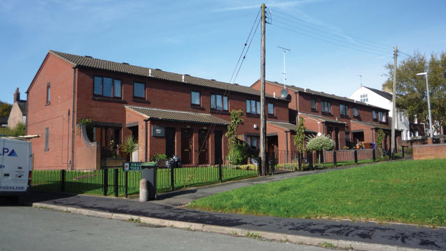 William Court External